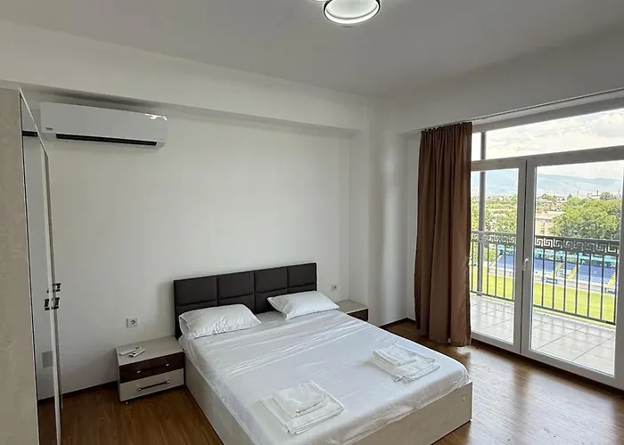 Apartman Huge Penthouse 170 *