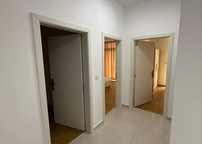 Huge Penthouse 170 *